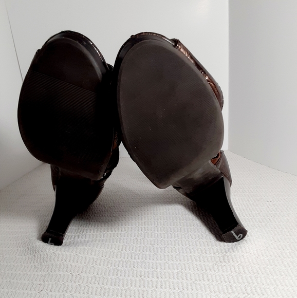 Maurices Bronze Cage Heels - Picture 5 of 6